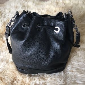 Rebecca Minkoff – Malaga Fiona Leather Bucket Bag
